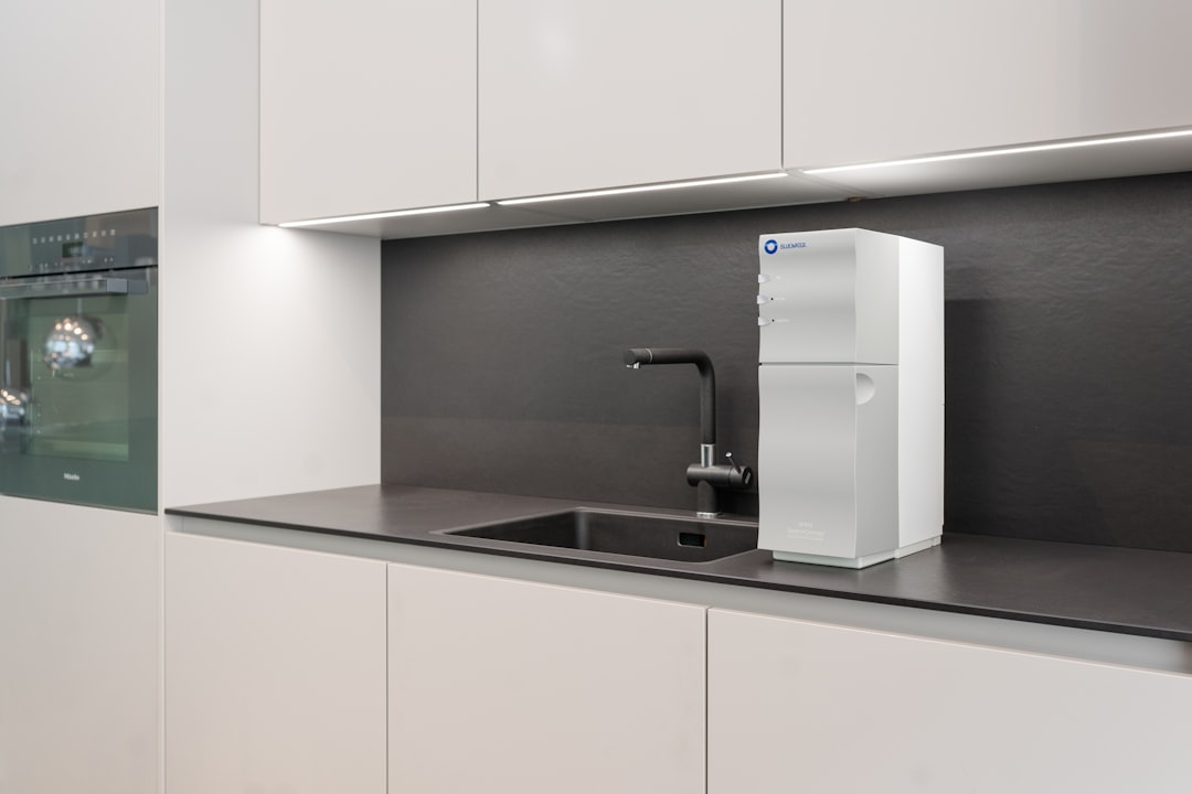 sistema de osmose reversa com sensor de TDS e controle inteligente por aplicativo em 2026